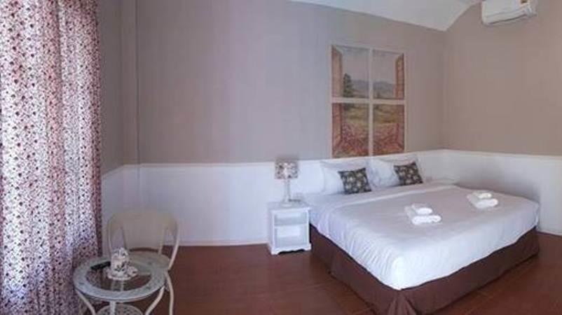 Color Ville Hotel Sha Certified Sakon Nakhon Ruang foto
