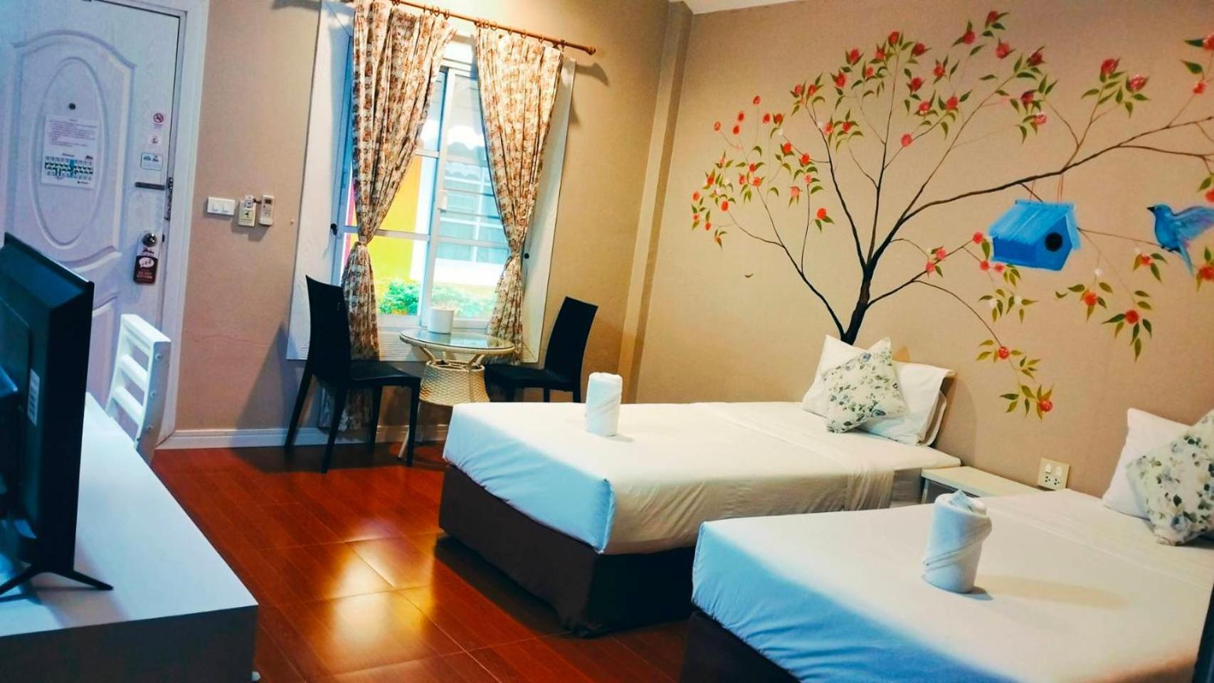 Color Ville Hotel Sha Certified Sakon Nakhon Bagian luar foto